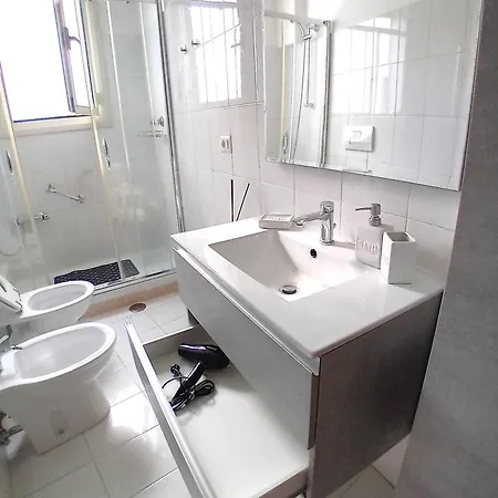 Appartement Luminoso A Due Passi Da Trastevere Rome